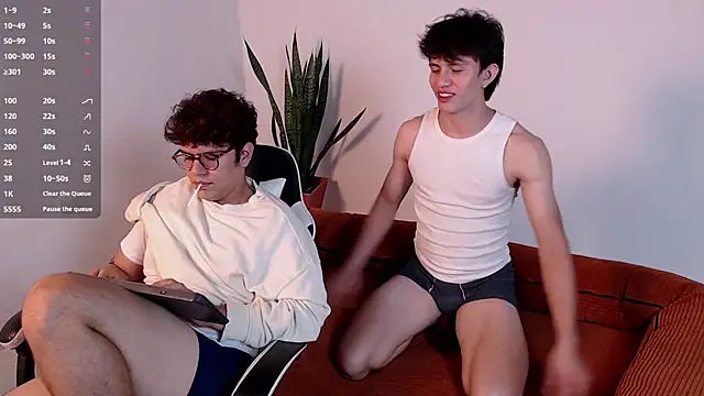 DarrenColleen online show from February 2026 03:10:01 AM