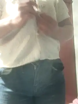 Snapshot of Savi-cute chatting on February 2026 02:04:02 AM Savi-cute online show from February 2026 02:04:02 AM