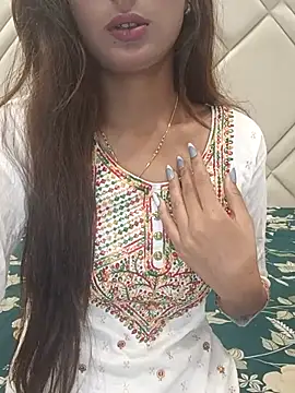 Snapshot of TrendyTales_ chatting on January 2026 01:05:02 PM TrendyTales online show from January 2026 01:05:02 PM