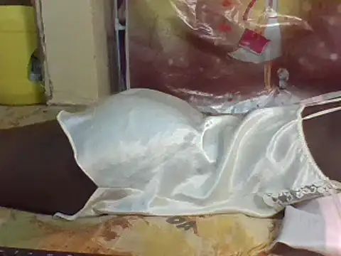 serreyy online show from April 2026 05:52:01 AM