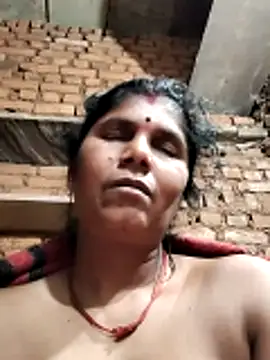 Snapshot of Hot_di97 chatting on February 2026 07:53:02 PM Hot di97 online show from February 2026 07:53:02 PM