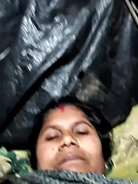 Snapshot of Hot_di97 chatting on February 2026 07:43:02 PM Hot di97 online show from February 2026 07:43:02 PM