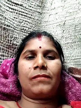 Snapshot of Hot_di97 chatting on February 2026 08:21:01 AM Hot di97 online show from February 2026 08:21:01 AM