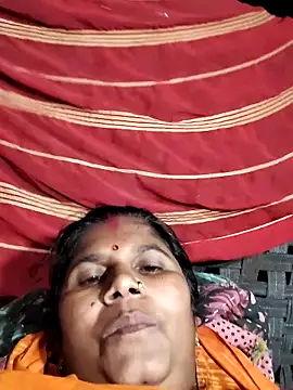 Snapshot of Hot_di97 chatting on June 2026 02:52:01 PM Hot di97 online show from June 2026 02:52:01 PM