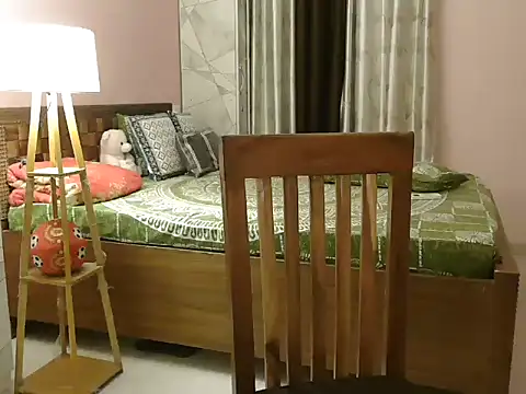 SASSY AANNUU online show from March 2026 11:44:01 PM