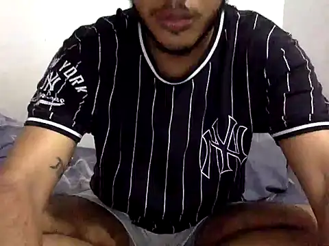 Snapshot of Tito_12_ chatting on January 2026 06:11:02 PM Tito 12 online show from January 2026 06:11:02 PM