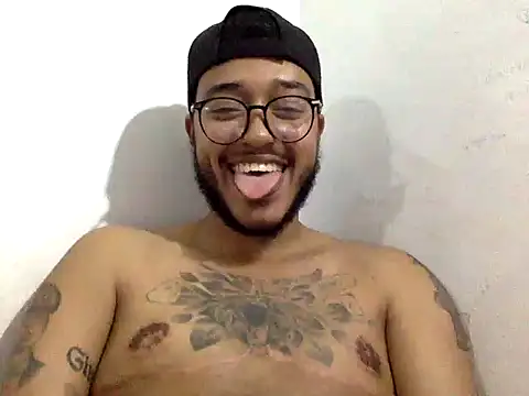 Snapshot of Tito_12_ chatting on January 2026 02:48:02 AM Tito 12 online show from January 2026 02:48:02 AM