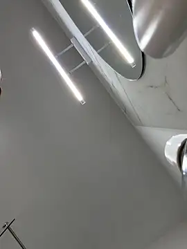 Missolevelvet online show from January 2026 08:12:01 PM