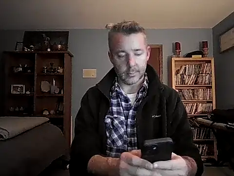 chrisw8140 online show from February 2026 12:03:01 AM