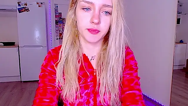 sailormoon666  online show from February 2026 04:24:01 AM