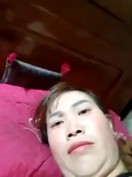 Snapshot of karara97 chatting on February 2026 02:02:02 PM karara97 online show from February 2026 02:02:02 PM