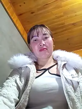 Snapshot of karara97 chatting on February 2026 03:52:02 PM karara97 online show from February 2026 03:52:02 PM