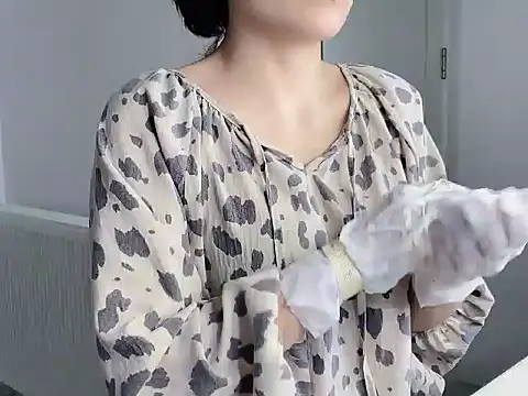 Snapshot of X-9958 chatting on January 2026 06:17:01 AM X-9958 online show from January 2026 06:17:01 AM