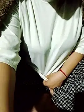 Snapshot of Zoe-666 chatting on January 2026 11:32:02 PM Zoe-666 online show from January 2026 11:32:02 PM