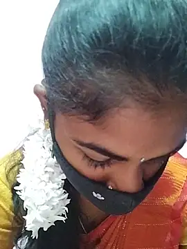 Tamil Hot RoyalQueen online show from April 2026 02:22:02 AM