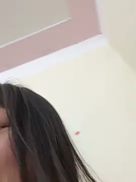 Charlotte-ee online show from March 2026 03:01:02 AM