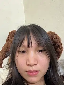 Charlotte-ee online show from March 2026 03:29:01 PM