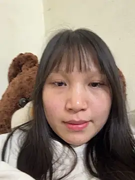 Charlotte-ee online show from March 2026 06:34:02 PM