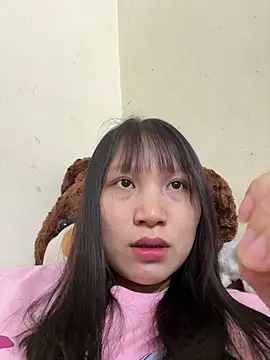 Charlotte-ee online show from March 2026 06:50:02 AM