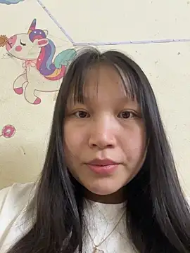 Charlotte-ee online show from April 2026 01:14:02 AM