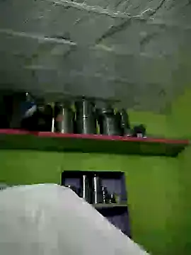 Snapshot of Cute_Pari9 chatting on February 2026 03:15:02 PM Cute Pari9 online show from February 2026 03:15:02 PM