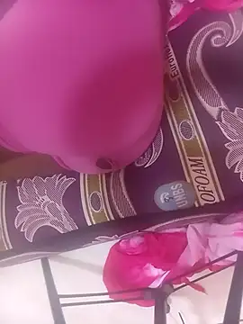 Snapshot of PatriciaVen chatting on March 2026 08:19:01 AM PatriciaVen online show from March 2026 08:19:01 AM