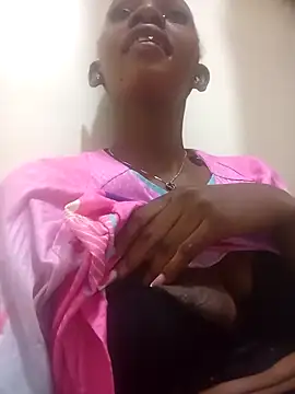 Snapshot of PatriciaVen chatting on March 2026 06:13:02 PM PatriciaVen online show from March 2026 06:13:02 PM