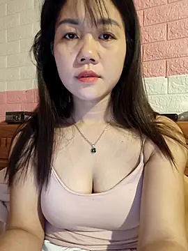 Snapshot of Ngocmai_lazdy chatting on March 2026 12:10:02 AM Ngocmai lazdy online show from March 2026 12:10:02 AM