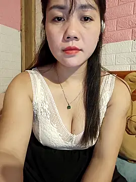 Snapshot of Ngocmai_lazdy chatting on April 2026 01:31:01 PM Ngocmai lazdy online show from April 2026 01:31:01 PM