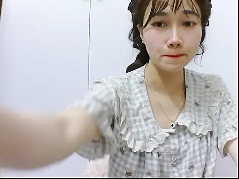 Onikimii online show from March 2026 04:00:01 PM