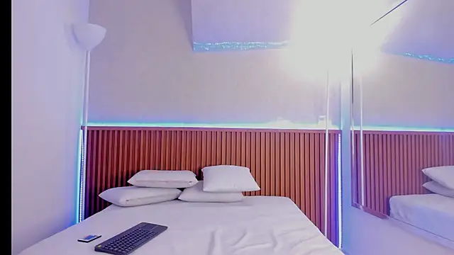 Moretti Sofia online show from January 2026 12:11:01 PM