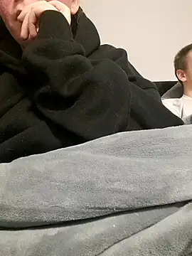 Linchen24857 online show from January 2026 07:30:01 PM