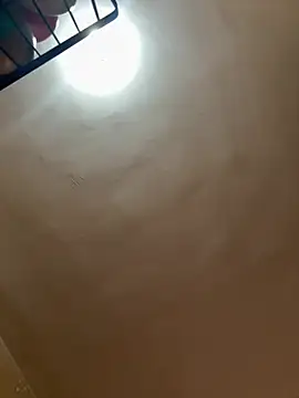 l0n3ly w0lf online show from January 2026 06:35:01 PM