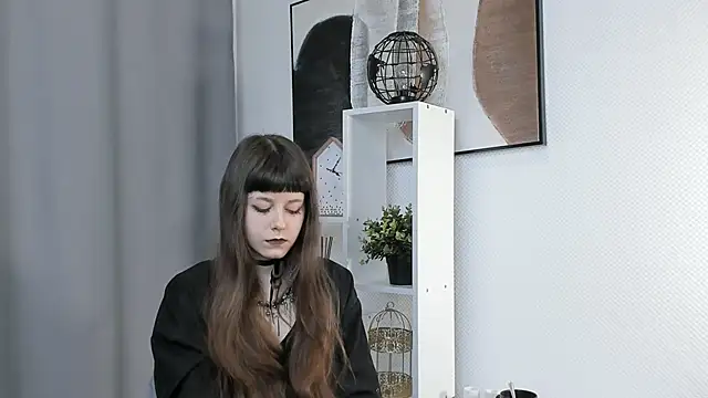 BellaLewter online show from January 2026 03:06:01 PM