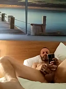 Snapshot of sterng6969 chatting on March 2026 02:08:01 PM sterng6969 online show from March 2026 02:08:01 PM