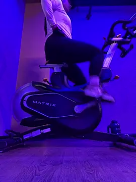 Pretty  Milf online show from March 2026 03:07:02 PM