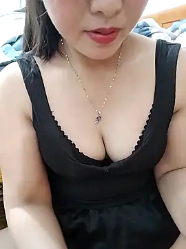 Snapshot of MaiNgoc_sexy chatting on April 2026 05:14:02 AM MaiNgoc sexy online show from April 2026 05:14:02 AM