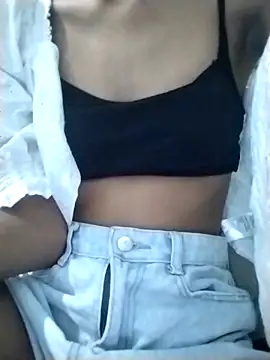 Lisa xx2 online show from March 2026 11:29:02 PM