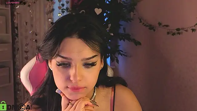 Leslie Wholsh online show from March 2026 01:01:02 AM