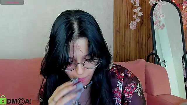 Leslie Wholsh online show from March 2026 09:26:01 AM