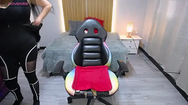 keileen luna online show from February 2026 01:17:01 PM