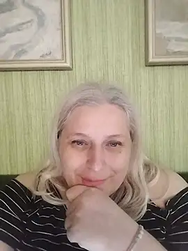 NyushaLollipop online show from May 2026 04:17:02 PM