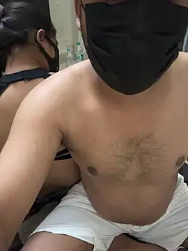 yourdollyy online show from January 2026 08:45:01 PM