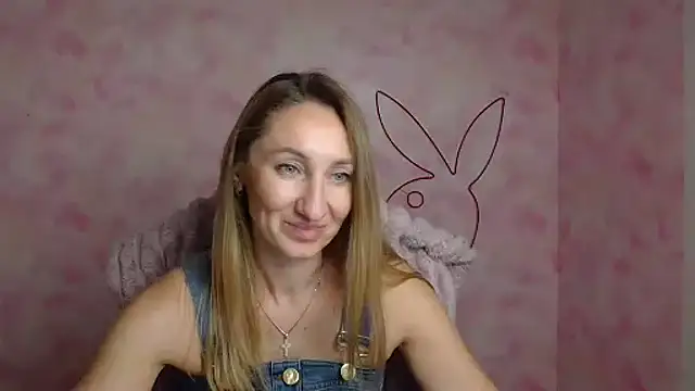 Diana Sweeet  online show from May 2026 06:08:01 AM