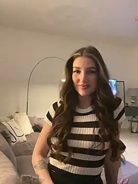 Snapshot of NovaLushhh chatting on February 2026 05:46:02 PM NovaLushhh online show from February 2026 05:46:02 PM