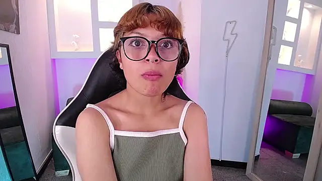 melodyy as online show from March 2026 12:32:01 PM