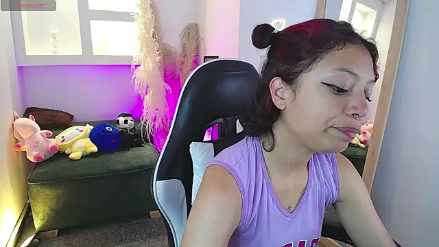 melodyy as online show from June 2026 01:36:01 PM