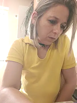 AdaJoy online show from May 2026 12:01:02 PM