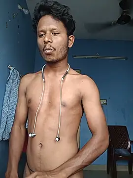 Snapshot of stylee_satheesh chatting on June 2026 07:54:02 AM stylee satheesh online show from June 2026 07:54:02 AM