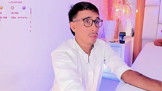 Mr aronnn  online show from February 2026 01:31:02 AM